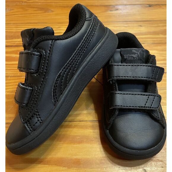 PUMA Smash V2 Size 7 Boys Athletic‎ Shoes - Black - Picture 1 of 7